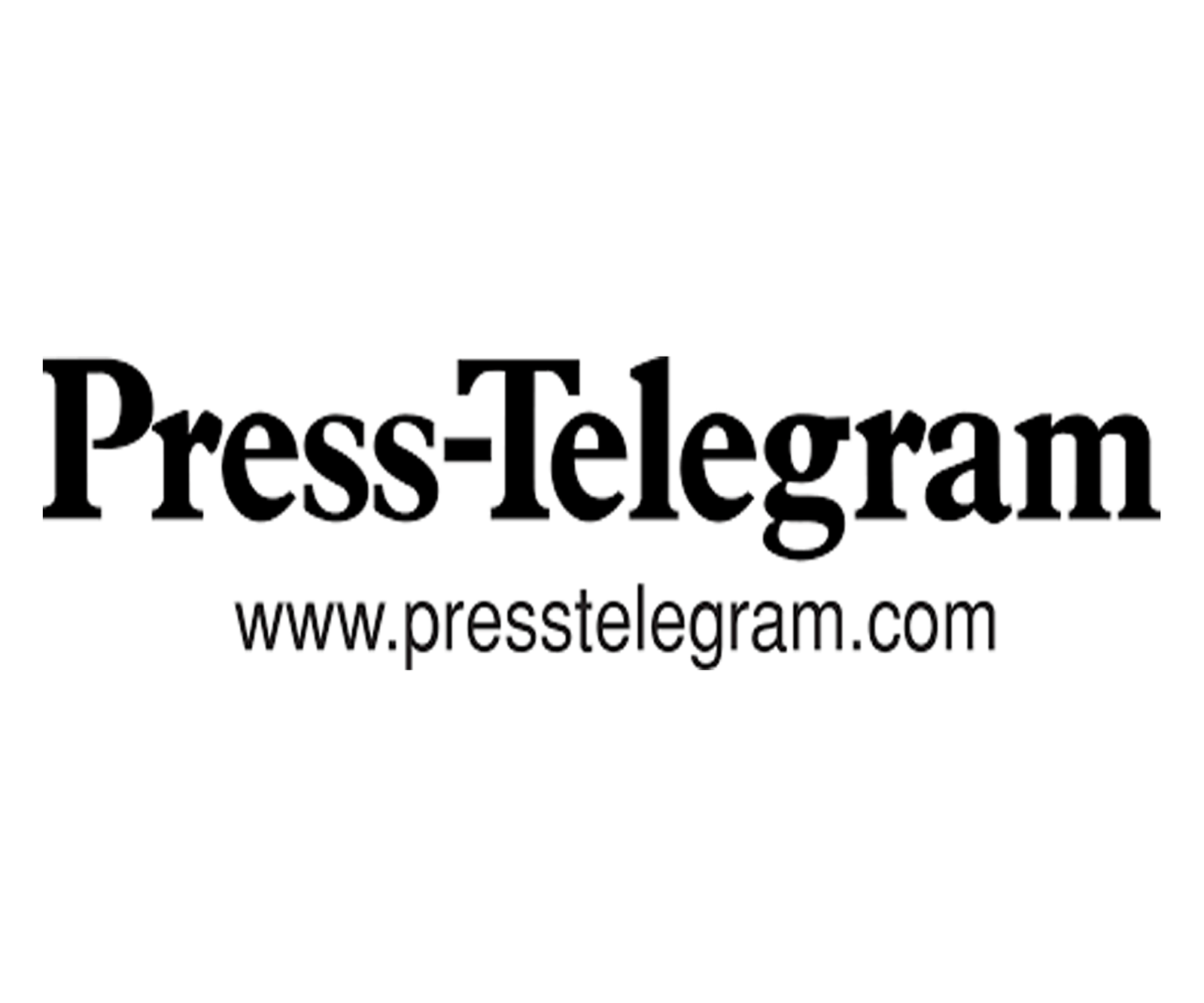 LAKERS NOTEBOOK: New shirt has Dwight Howard covered